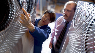 performance_agreement_Saudi_Arabia_320x180.jpg