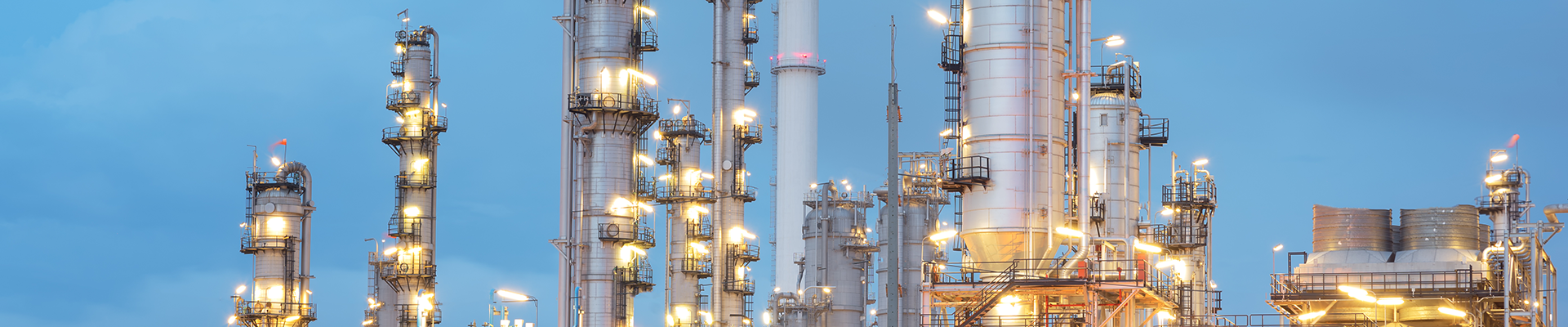 Petrochemical plant in morning light 1920x400